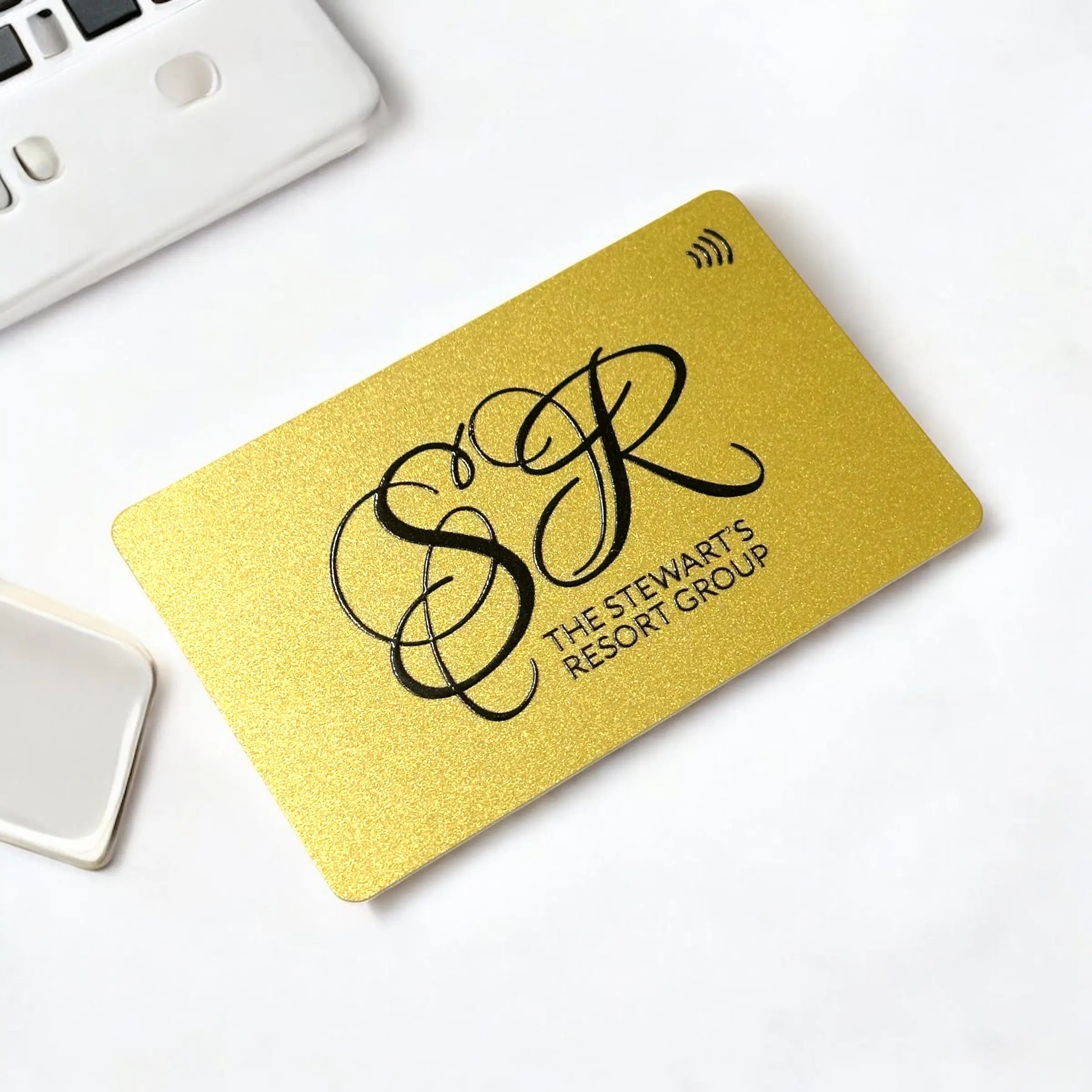Gold NFC Business Card NFC Business Cards UK | Kinect Card